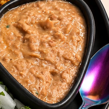 Frijoles Refritos Con Chips.